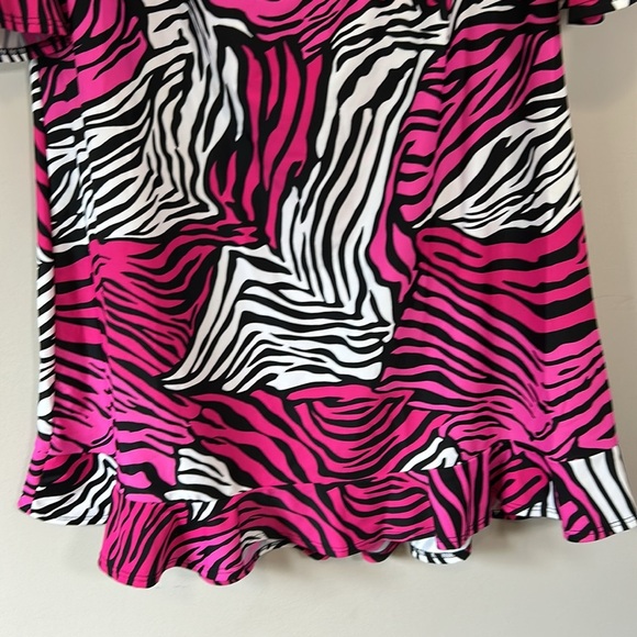 Jude Connally Celine Dress Black Pink Zebra Print Off Shoulder Bell Sleeve M NEW - Picture 4 of 9